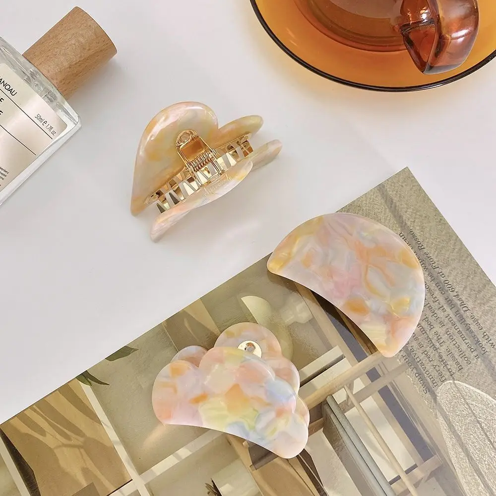 Зажим «Облако», универсальный полукруг, заколка из ацетата «Любовь», геометрический коготь для волос, женские аксессуары для волос, заколка для волос в корейском стиле
Зажим «Облако», универсальный полукруг, заколка из ацетата «Любовь», геометрический коготь для волос, женские аксессуары для волос, заколка для волос в корейском стиле