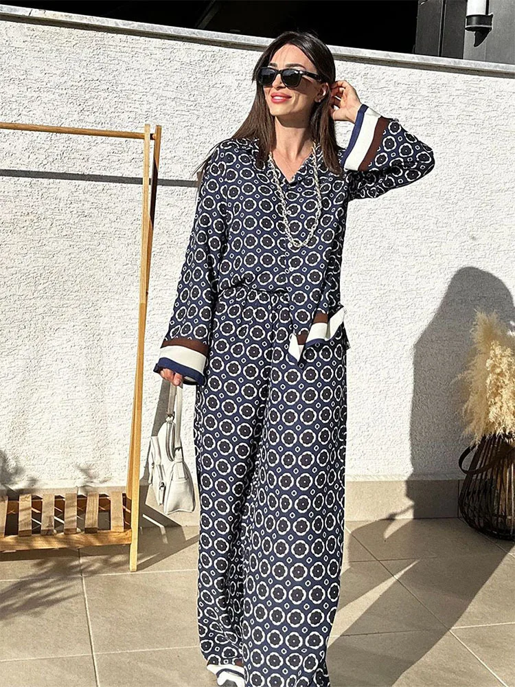 Street Casual Printed Pant Sets Spring Women Long Sleeve Shirt+High Waist Print Straight Pants Female Outfit ensembles pantalons
Street Casual Printed Pant Sets Spring Women Long Sleeve Shirt+High Waist Print Straight Pants Female Outfit ensembles pantalons