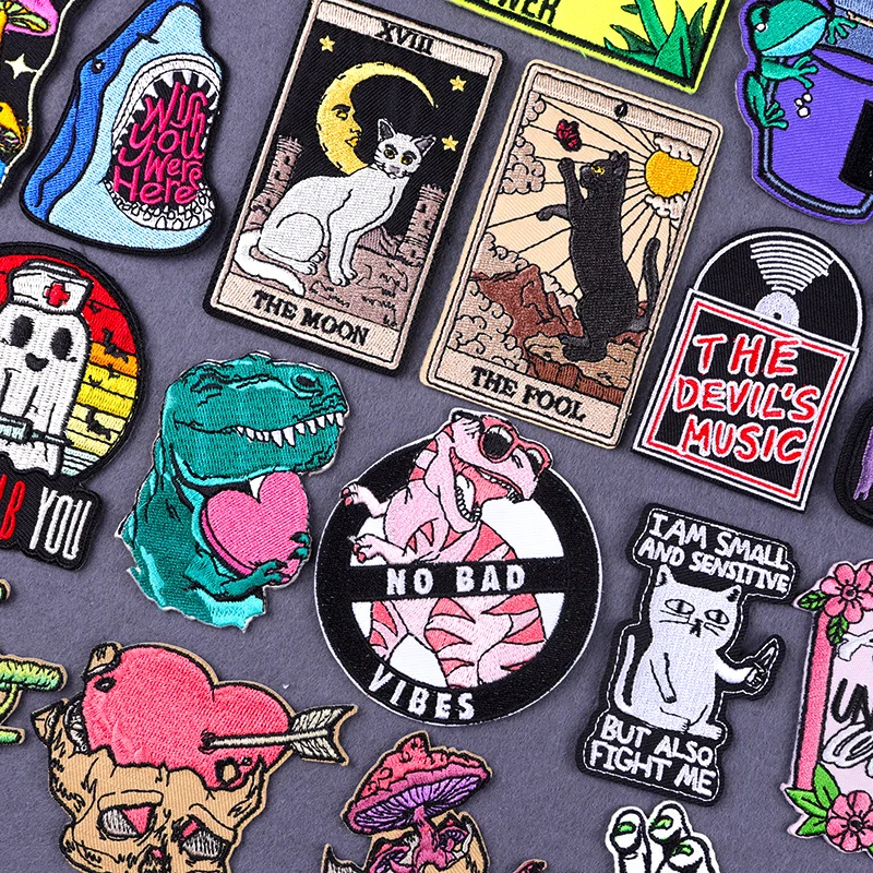 Animal Skull Iron On Patches For Clothing DIY Embroidery Patch Sewing Applique Fusible Patch Applique Clothes Stickers
Animal Skull Iron On Patches For Clothing DIY Embroidery Patch Sewing Applique Fusible Patch Applique Clothes Stickers
