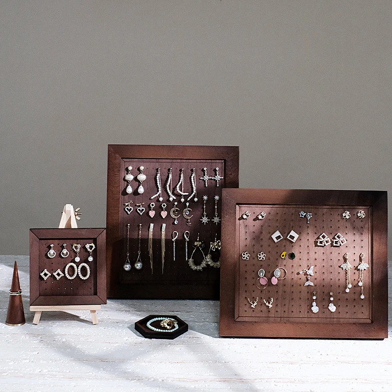 Vintage Photo Frame Picture Holder Earring Storage Rack Jewelry Accessories Jewelry Display Shooting Props Figurines
Vintage Photo Frame Picture Holder Earring Storage Rack Jewelry Accessories Jewelry Display Shooting Props Figurines