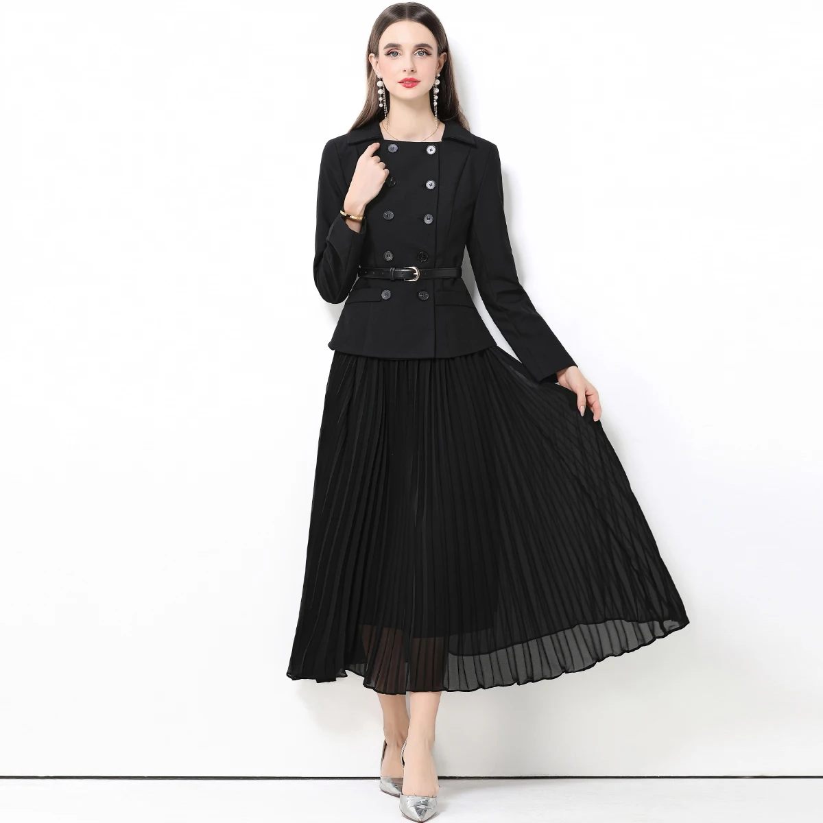 Elegant Brand Women's Long Sleeve Maxi Dress Square Collar Double Breasted Patchwork Pleated Belt Office Lady Spring Autumn
Elegant Brand Women's Long Sleeve Maxi Dress Square Collar Double Breasted Patchwork Pleated Belt Office Lady Spring Autumn
