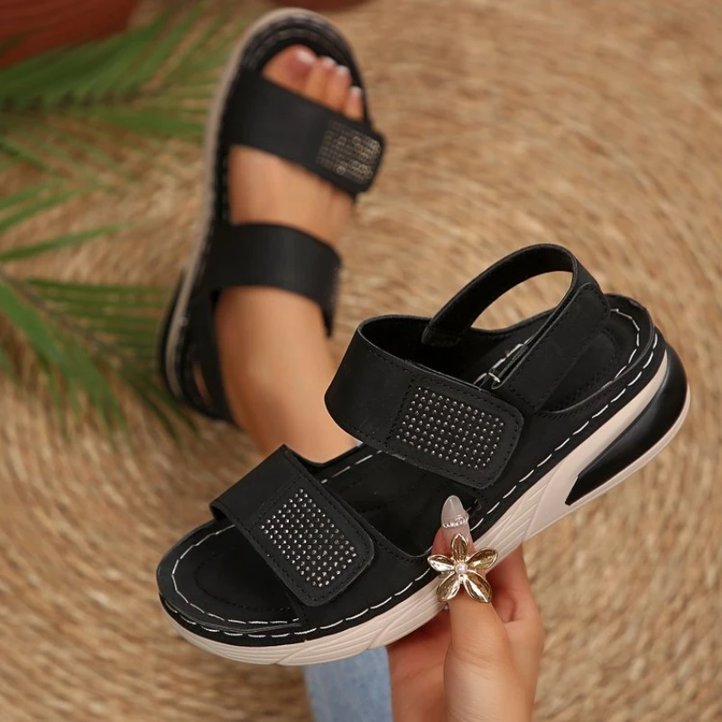 2026 New Summer Sandals Travel Women Shoes New Sandal Sole Durable Sandal Ladies Outdoor Beach Slippers Platform Sandals
2026 New Summer Sandals Travel Women Shoes New Sandal Sole Durable Sandal Ladies Outdoor Beach Slippers Platform Sandals