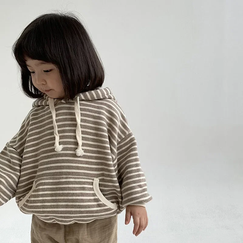 Autumn Baby Striped Hooded Sweatshirt 2025 New Long Sleeve Kids Hoodie for Boys and Girls Loose Casual Hooded Tops 9M-3T
Autumn Baby Striped Hooded Sweatshirt 2025 New Long Sleeve Kids Hoodie for Boys and Girls Loose Casual Hooded Tops 9M-3T