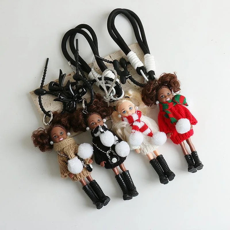 Fashion African Dark Skin Girl Princess Doll Pendant Keychain Cute Sweater Joints Movable Princess Doll Backpack Decor Keychain
Fashion African Dark Skin Girl Princess Doll Pendant Keychain Cute Sweater Joints Movable Princess Doll Backpack Decor Keychain