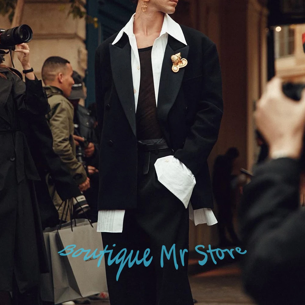 Smart Casual Men's Black Suits Double Breasted Blazer with Satin Lapel Daily Street Style Layering 2Pieces(Jacket+Pants)
Smart Casual Men's Black Suits Double Breasted Blazer with Satin Lapel Daily Street Style Layering 2Pieces(Jacket+Pants)