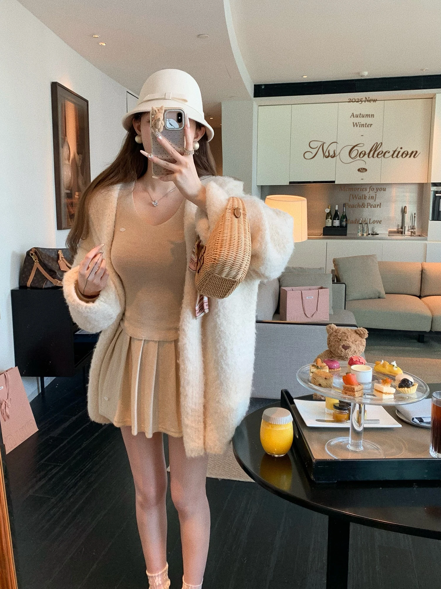 Comfortable NSS Collection Knitted Wool Base irt V-Ne Waist-Cinching Inner Wear for Women Autumn 2025 Faion Sle
Comfortable NSS Collection Knitted Wool Base irt V-Ne Waist-Cinching Inner Wear for Women Autumn 2025 Faion Sle