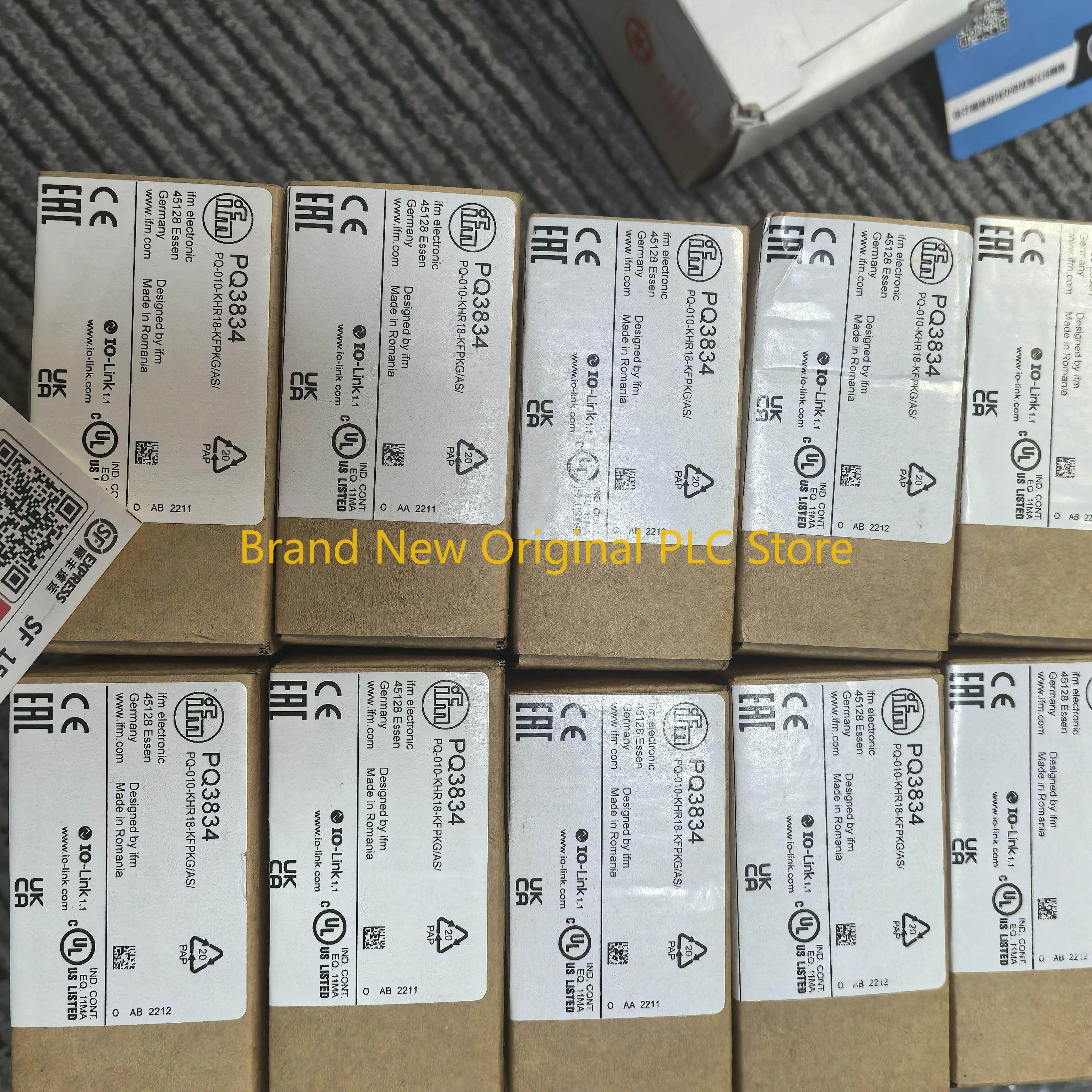 AC2900 sensor new in box
AC2900 sensor new in box