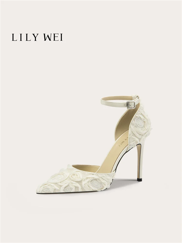 Spring new pointed shallow mouth lace rose glitter wedding shoes, banquet big size small size slim high-heeled women's shoes
Spring new pointed shallow mouth lace rose glitter wedding shoes, banquet big size small size slim high-heeled women's shoes