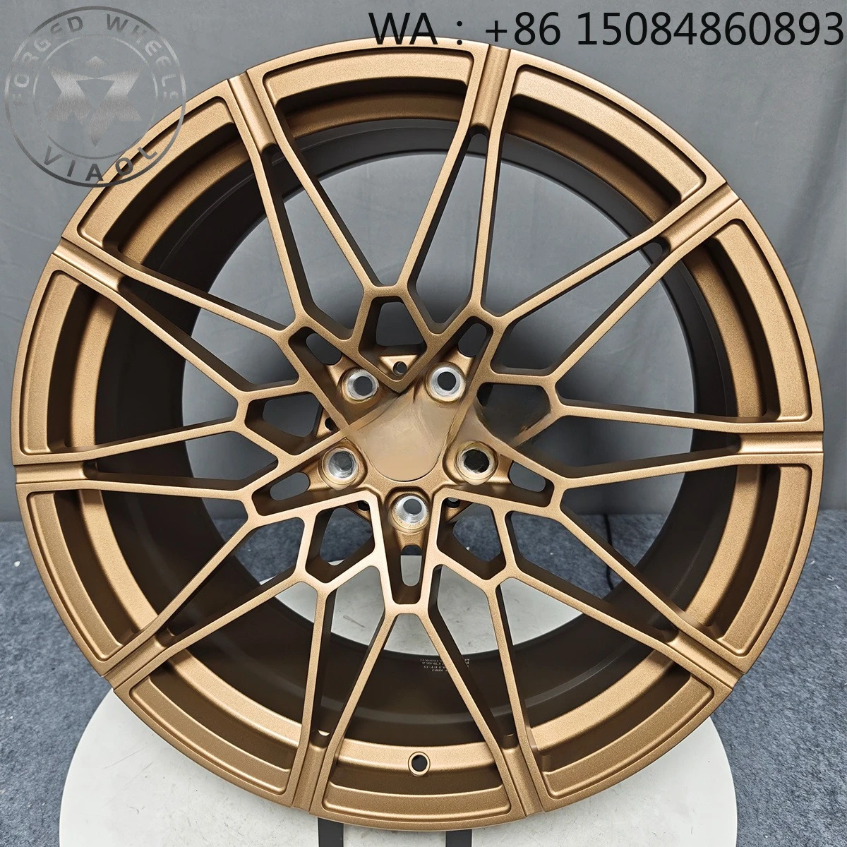 High end customized wheel hub, Satin Bronze Premium Forged Alloy Rim, 18-22 Inch custom size durable sport passenger car auto pa
High end customized wheel hub, Satin Bronze Premium Forged Alloy Rim, 18-22 Inch custom size durable sport passenger car auto pa