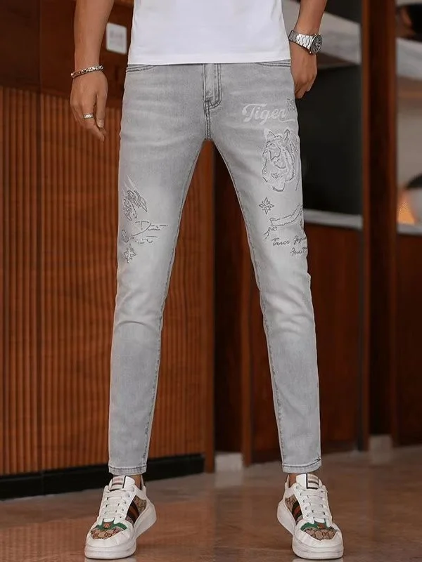 Grey Slim Fit Men's Jeans Casual Elastic Printed Diamond Decorated Spring Autumn Versatile Comfortable Breathable Wear Resistant
Grey Slim Fit Men's Jeans Casual Elastic Printed Diamond Decorated Spring Autumn Versatile Comfortable Breathable Wear Resistant