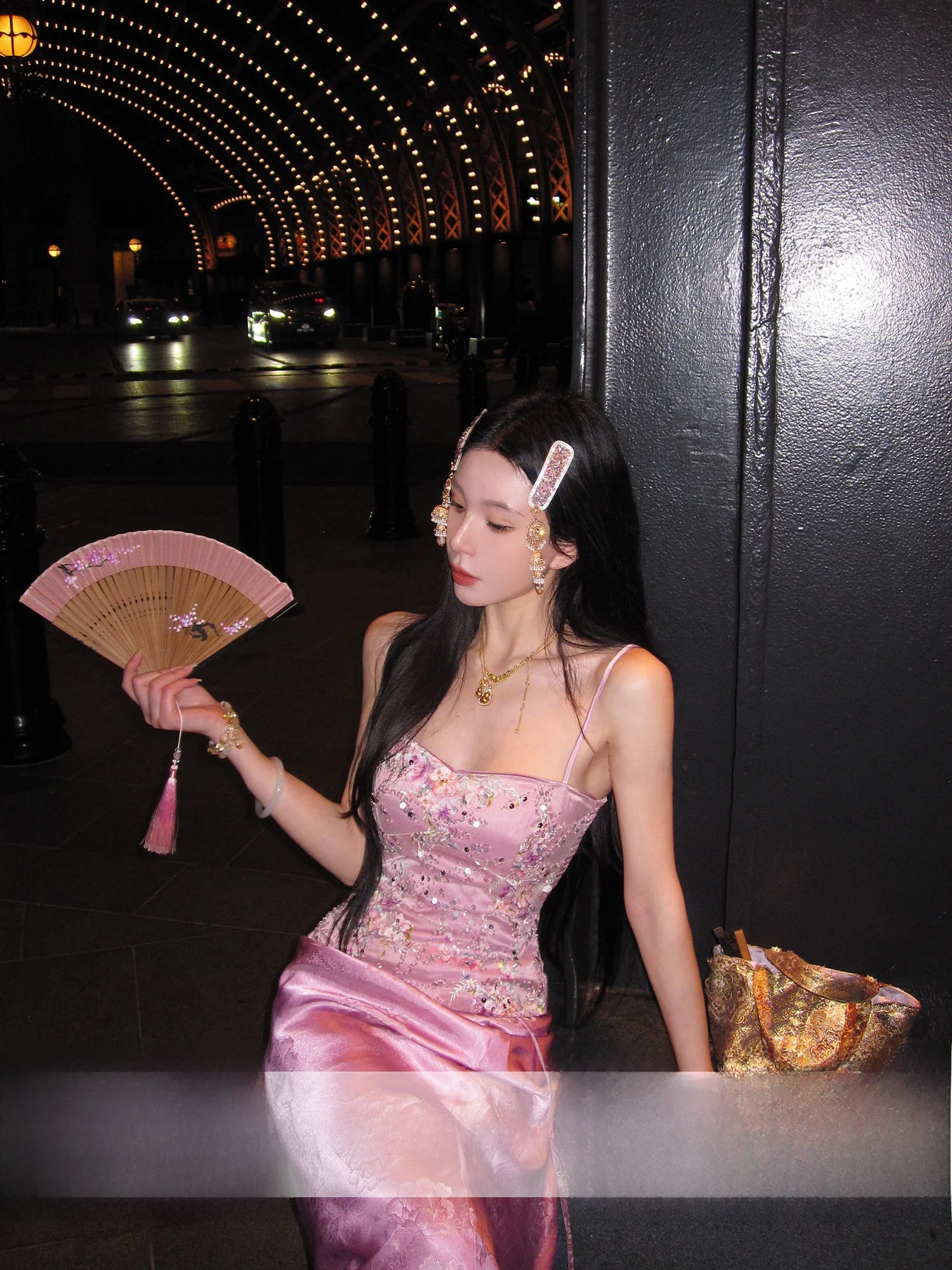 New Chinese Sle Beaded Embroidered Slim Fit Women's Tank Top Bal Vest ort Length Single Button Closure Bright Tead
New Chinese Sle Beaded Embroidered Slim Fit Women's Tank Top Bal Vest ort Length Single Button Closure Bright Tead