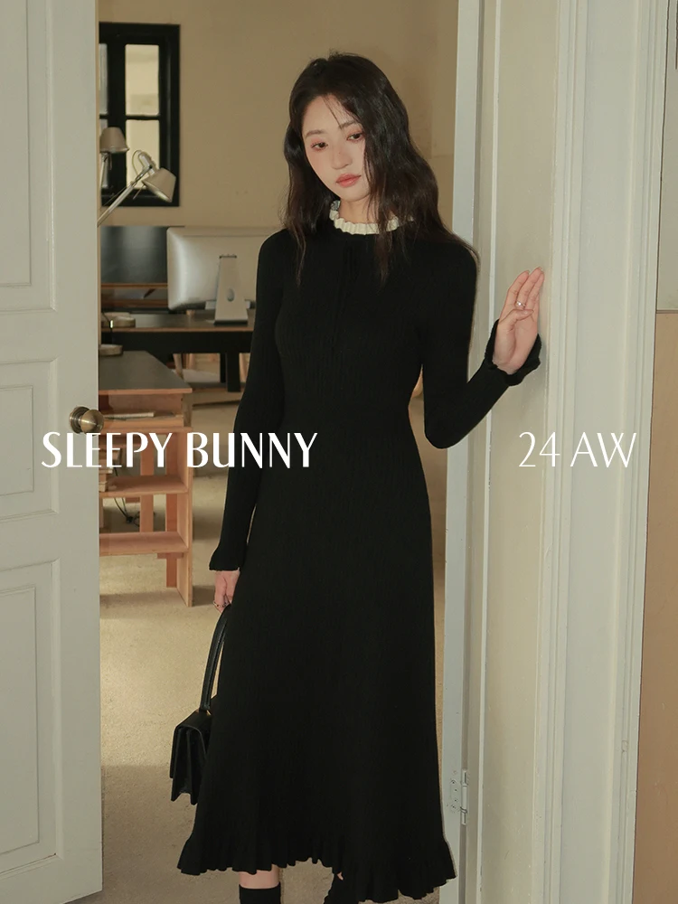 Black Knitted Midi Dress Women Winter Slim Fit Long Sleeve Dress Contrast Ruffle Trim Elegant High Waist Bodycon Sweater Dress
Black Knitted Midi Dress Women Winter Slim Fit Long Sleeve Dress Contrast Ruffle Trim Elegant High Waist Bodycon Sweater Dress