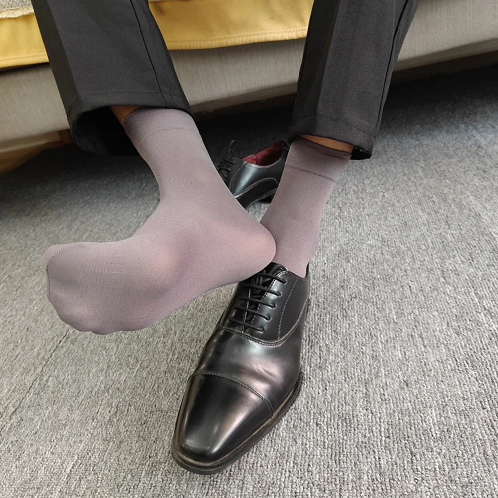 Обычные повседневные мужские чулки, сексуальные полупрозрачные деловые носки средней длины, повседневные дышащие модные носки
Обычные повседневные мужские чулки, сексуальные полупрозрачные деловые носки средней длины, повседневные дышащие модные носки