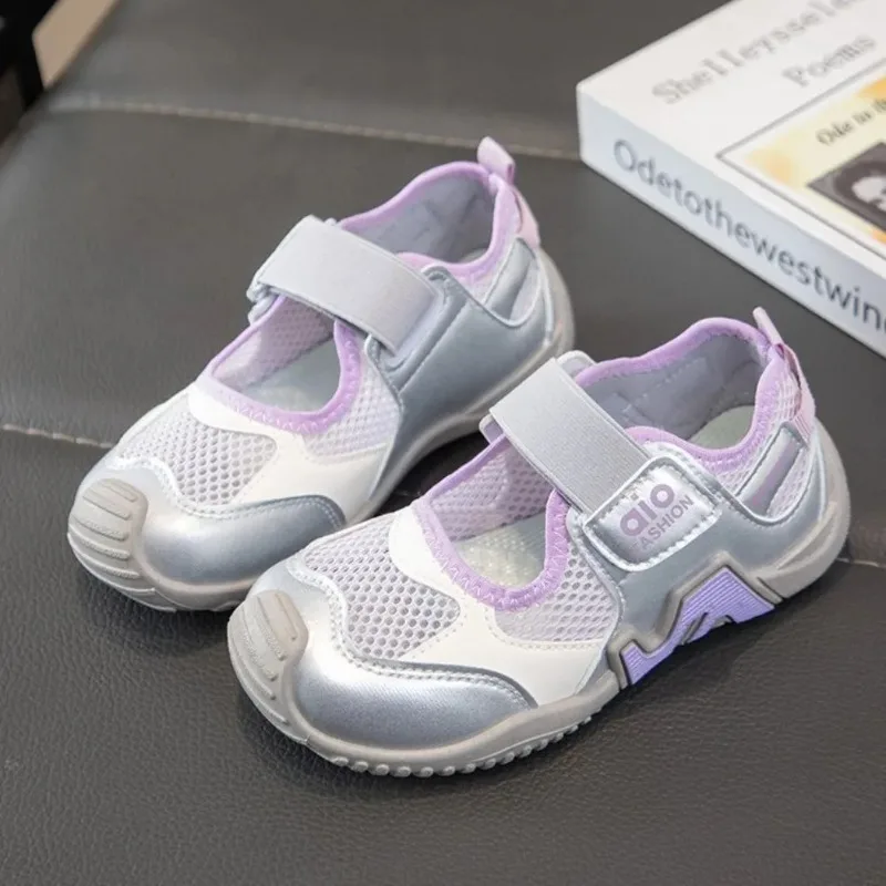 Children Sport Sandals Kids New Summer Mesh Breathable Lightweight Sneakers for Boys Girls Outdoor Casual Walking Shoes
Children Sport Sandals Kids New Summer Mesh Breathable Lightweight Sneakers for Boys Girls Outdoor Casual Walking Shoes
