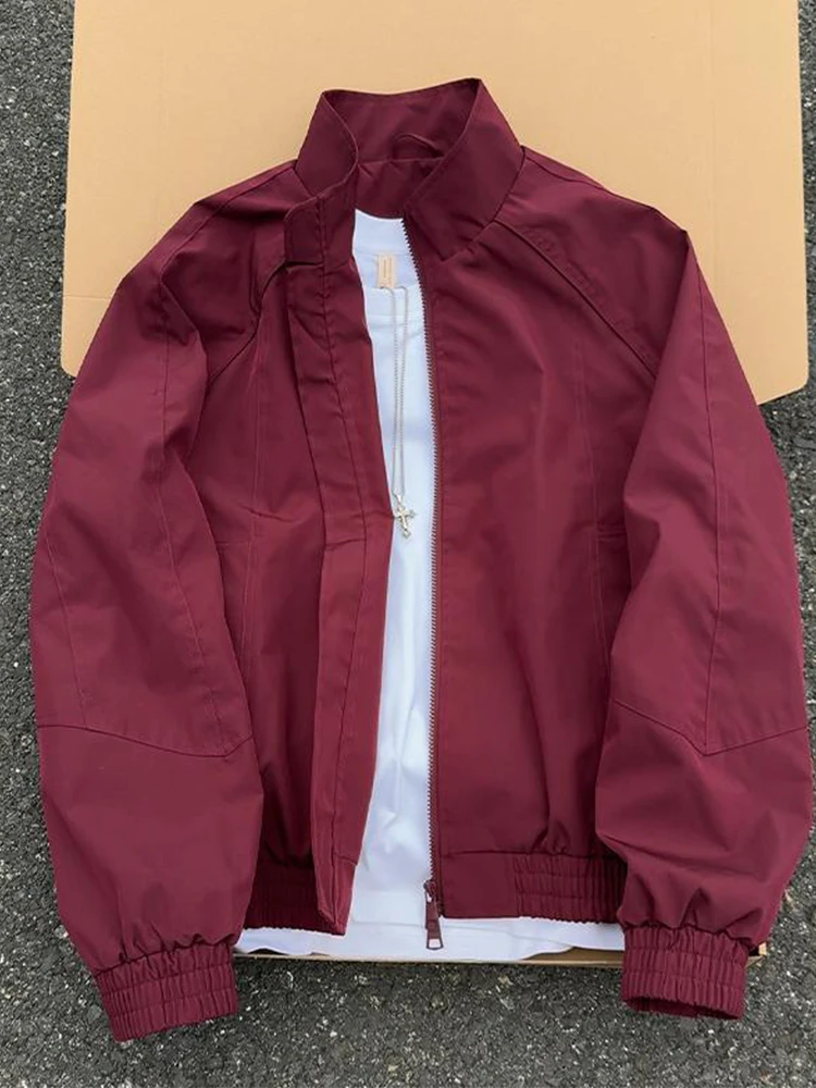 Red Wine Color American Style Stand Collar Jacket Men's Spring Splicing Waterproof Men's Short Outerwear Casual Style
Red Wine Color American Style Stand Collar Jacket Men's Spring Splicing Waterproof Men's Short Outerwear Casual Style