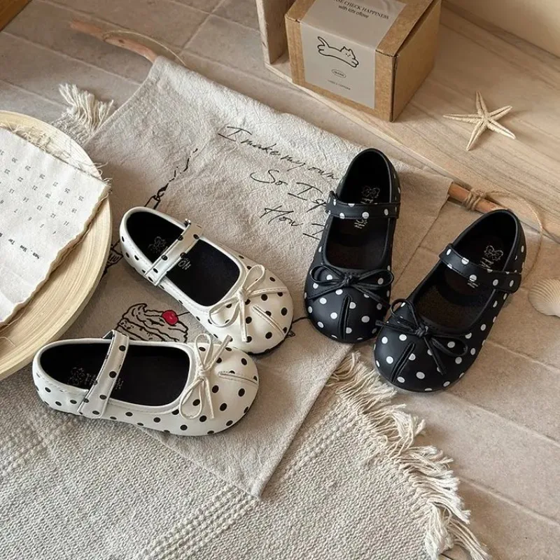 Girls Polka Dot Mary Jane Shoes Bow Princess Party Dress Footwear Soft Sole Casual Ballerinas Dancing Shoes Children's Day Gift
Girls Polka Dot Mary Jane Shoes Bow Princess Party Dress Footwear Soft Sole Casual Ballerinas Dancing Shoes Children's Day Gift