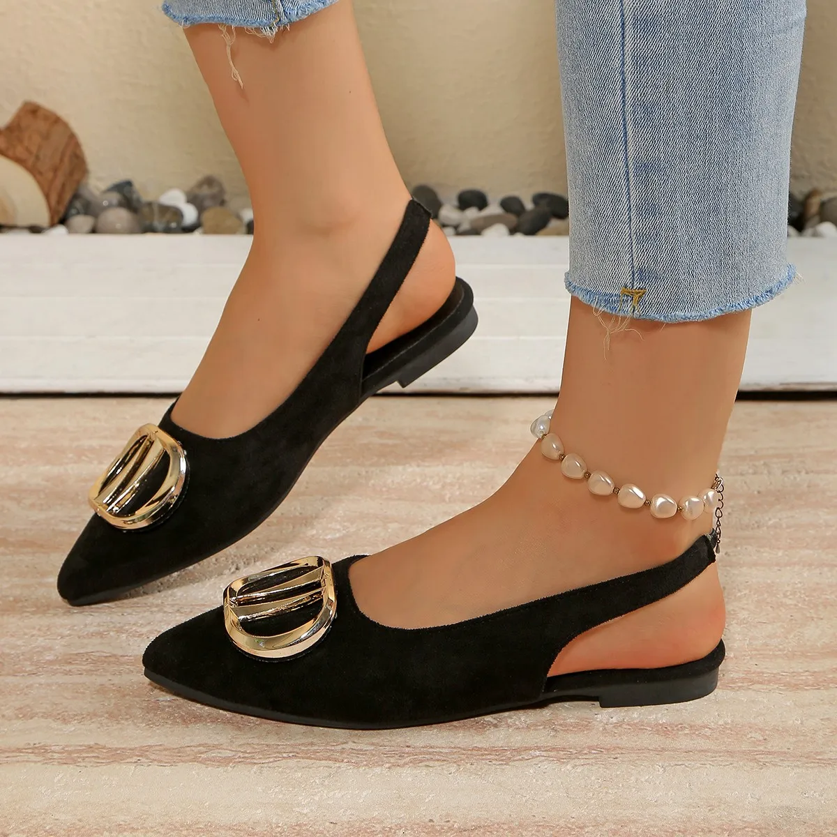 Sexy Retro Baotou Low-heeled Sandals Women's Summer New Back Strap Horsebit Suede Ladies Office Shoes Sandal Flats Sandales
Sexy Retro Baotou Low-heeled Sandals Women's Summer New Back Strap Horsebit Suede Ladies Office Shoes Sandal Flats Sandales