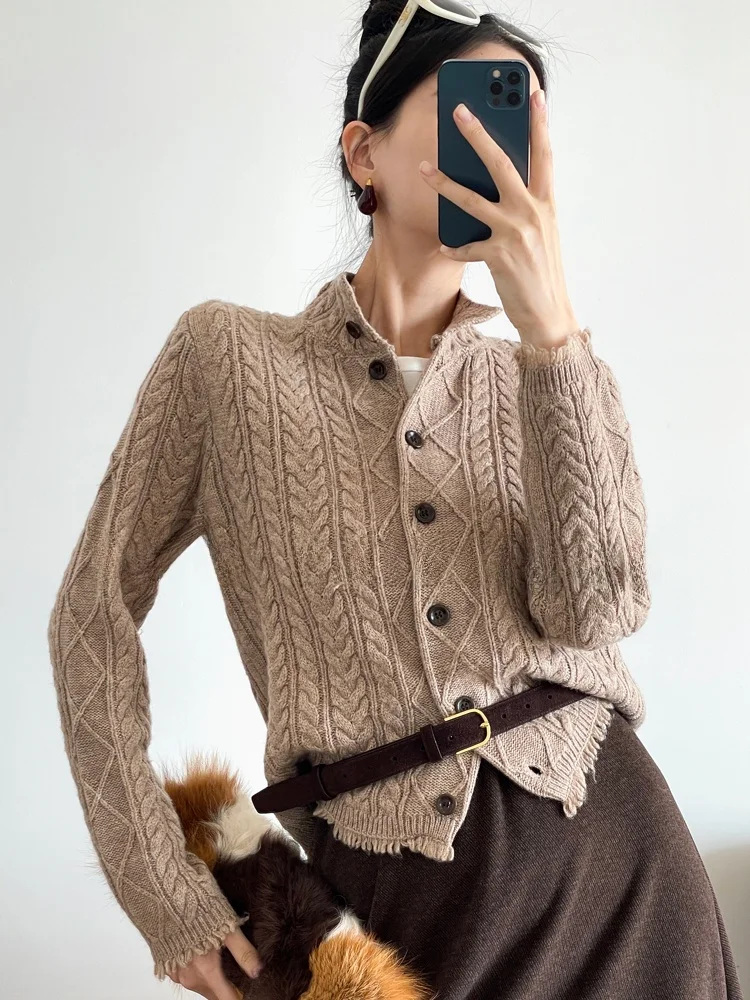 Retro Feel Wool Blend Knitted Cardigan Women's Long Sve Twist Patterned Sweater Stand Collar Autumn Winter Faion
Retro Feel Wool Blend Knitted Cardigan Women's Long Sve Twist Patterned Sweater Stand Collar Autumn Winter Faion