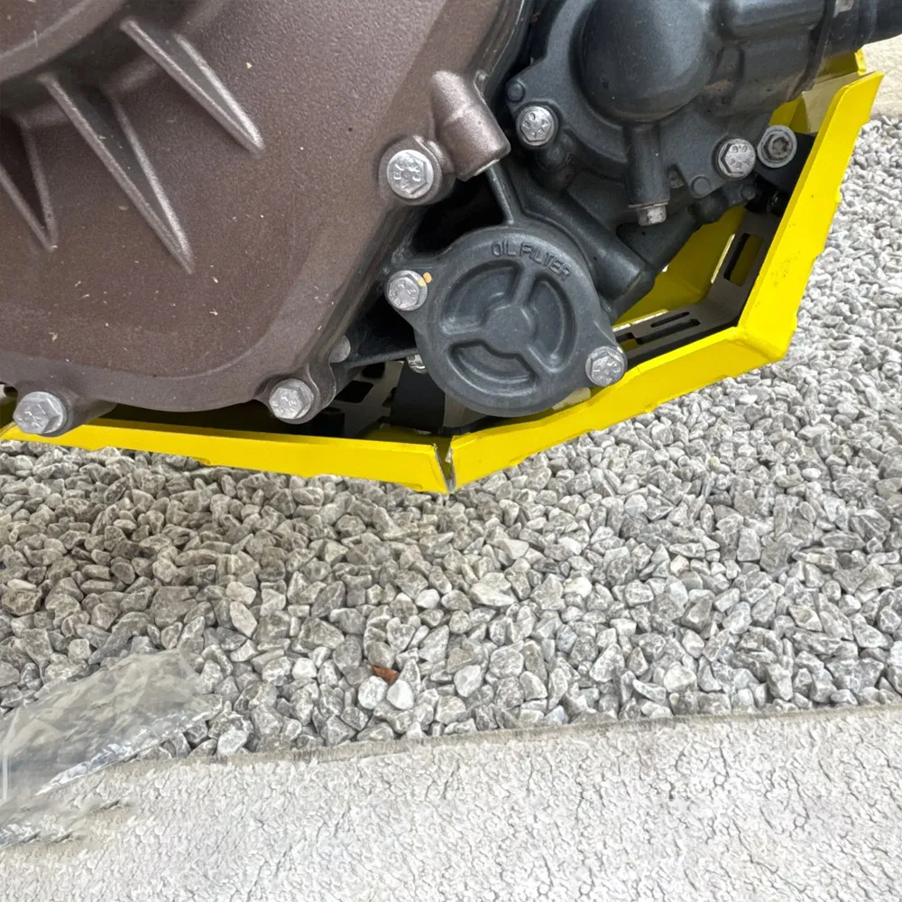 For Husqvarna Vitpilen 401 2018 2019 Svartpilen 401 Motorcycle Accessories Engine Chassis Protection Guard Skid Plate Protector
For Husqvarna Vitpilen 401 2018 2019 Svartpilen 401 Motorcycle Accessories Engine Chassis Protection Guard Skid Plate Protector