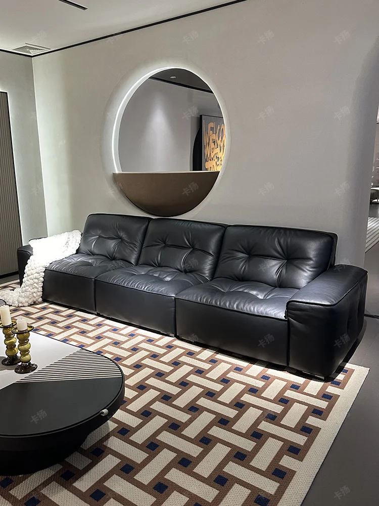 Italian Minimalist Genuine Leather Sofa in Ox Black - New Release Retro Black Vajra Edition for Designer Living Rooms
Italian Minimalist Genuine Leather Sofa in Ox Black - New Release Retro Black Vajra Edition for Designer Living Rooms