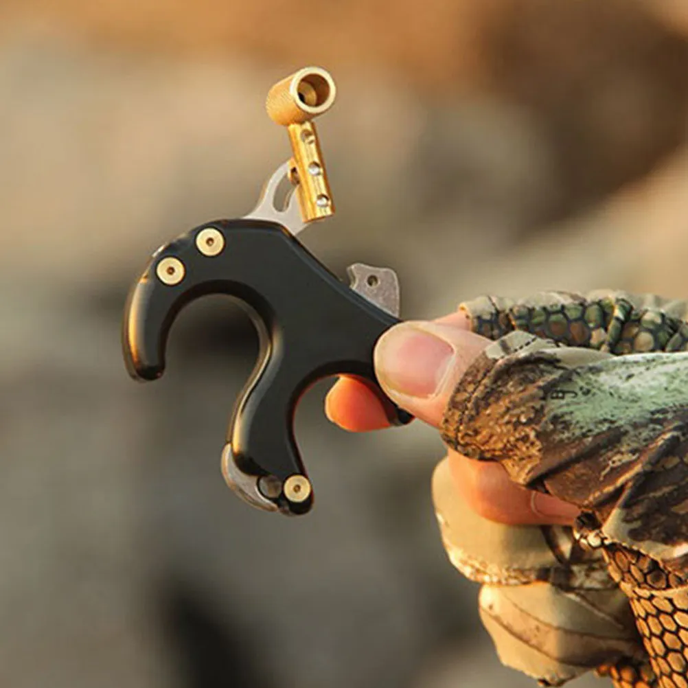 Outdoor Archery Four-Finger Spreader Black Metal Bow Grip Tool Bow Accessory Durable for Hunting Practice Archery Grip
Outdoor Archery Four-Finger Spreader Black Metal Bow Grip Tool Bow Accessory Durable for Hunting Practice Archery Grip