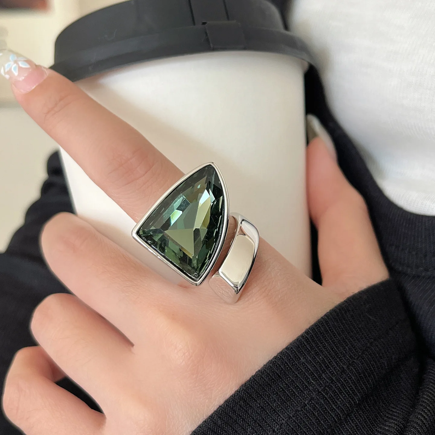 opening ring for women metal artificial gemstone ring gold silver color jewelry
opening ring for women metal artificial gemstone ring gold silver color jewelry