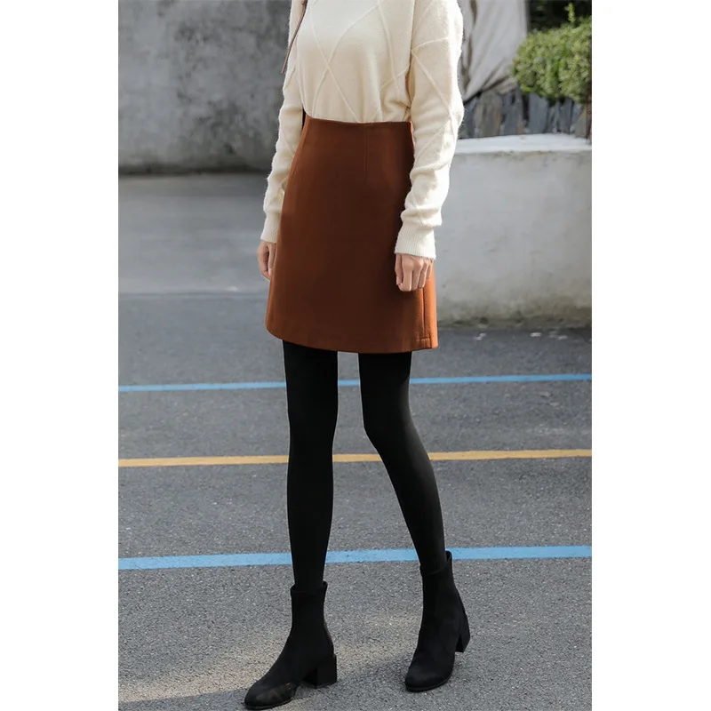 Winter woolen short skirt for women2025New high-waisted thickened designaVersatile woolen pencil skirt for petite women
Winter woolen short skirt for women2025New high-waisted thickened designaVersatile woolen pencil skirt for petite women