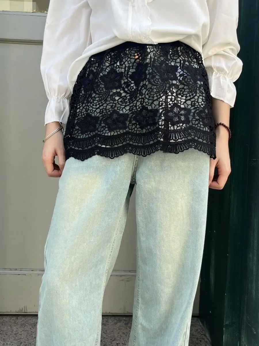 Korean Style Lace Skirt Curtain Layering Sweatshirt Women's Mid-Waist A-Line Short Skirt Floral Pattern Other Material 100%
Korean Style Lace Skirt Curtain Layering Sweatshirt Women's Mid-Waist A-Line Short Skirt Floral Pattern Other Material 100%