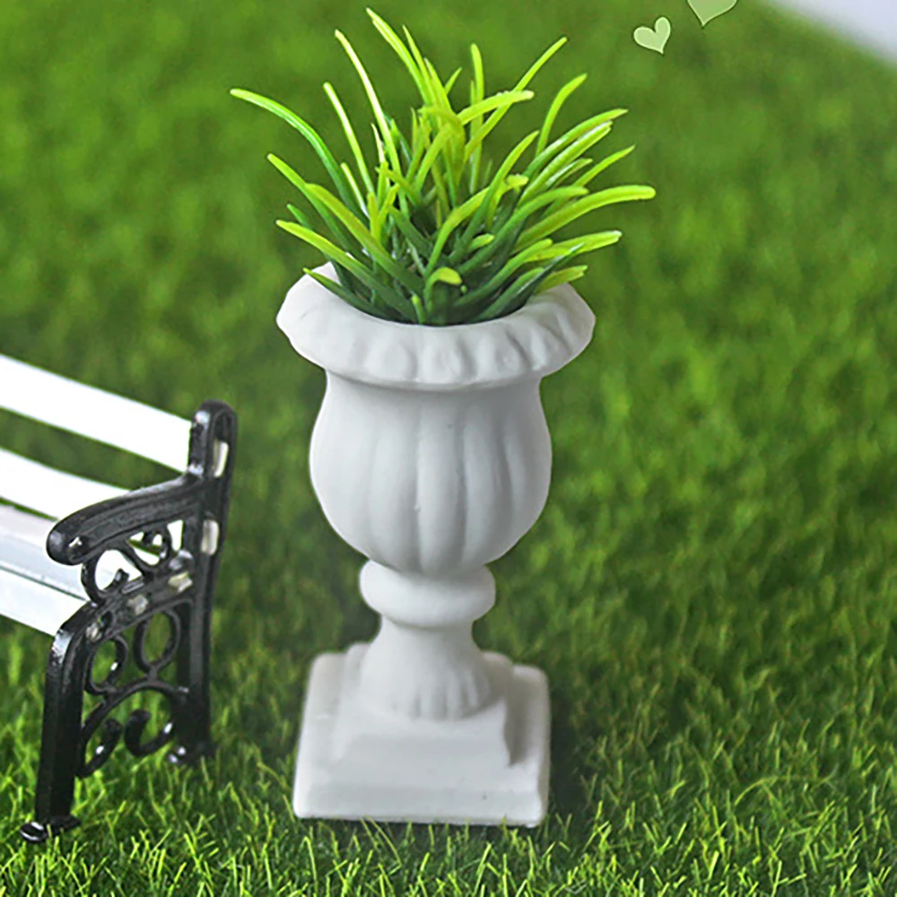 1Pcs 1/12 Dollhouse Miniature Roman Column Flower Pot Mini Green Plants Model Toy for Doll House Accessories Decoration
1Pcs 1/12 Dollhouse Miniature Roman Column Flower Pot Mini Green Plants Model Toy for Doll House Accessories Decoration