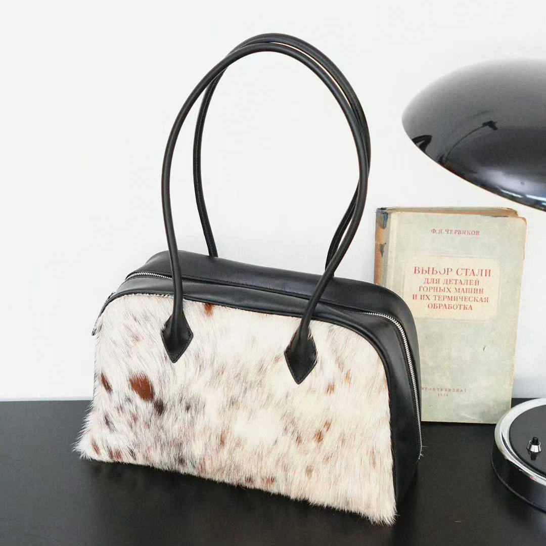 First-layer cowhide horsehair tote bag women's bag autumn winter new in large capacity 32cm vintage fashion portable shouder bag
First-layer cowhide horsehair tote bag women's bag autumn winter new in large capacity 32cm vintage fashion portable shouder bag