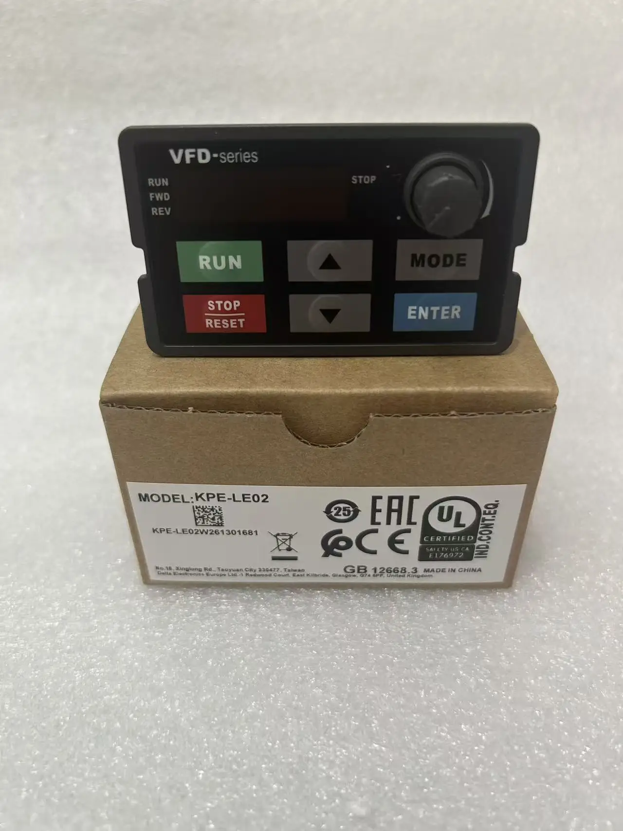 KPE-LE02 KPELE02 for inverter VFD-E Series Use the control panel
KPE-LE02 KPELE02 for inverter VFD-E Series Use the control panel
