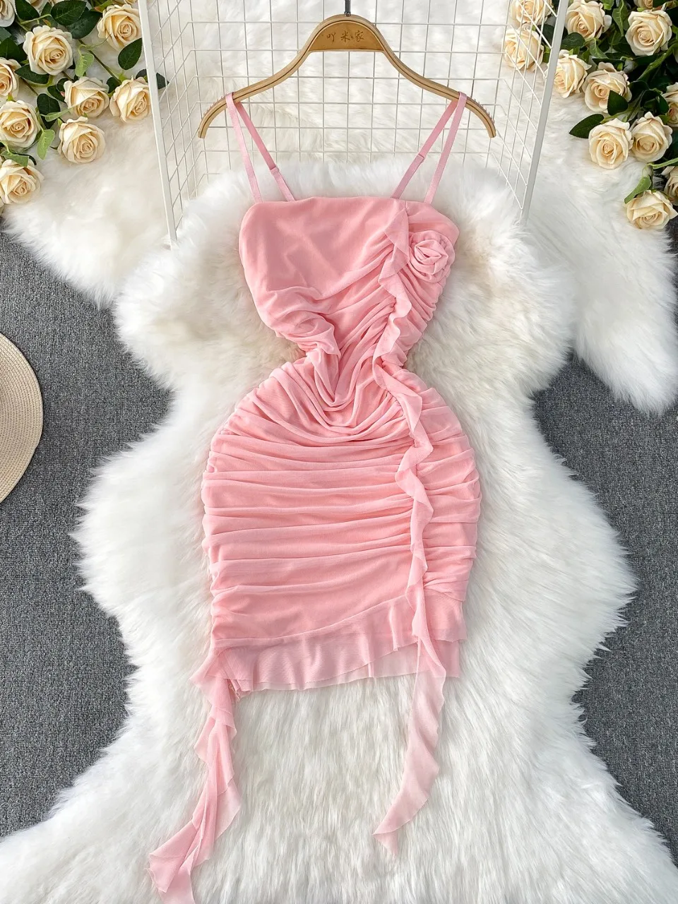 Foamlina Girls Summer New Sexy Mesh Pleated Suspender Dress Women's Fashion 3D Flower Tight Skinny Skirt Short Dress Mini
Foamlina Girls Summer New Sexy Mesh Pleated Suspender Dress Women's Fashion 3D Flower Tight Skinny Skirt Short Dress Mini