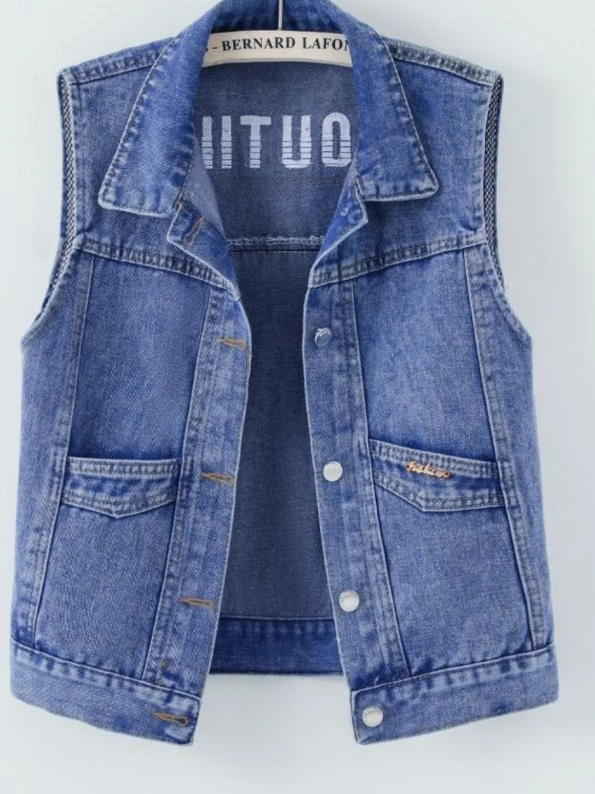 Loose Casual Denim Vest Large Size Sleeveless Embroidered Jacket Beautiful All-Match Spring Autumn 2024 New Style Women's Out...
Loose Casual Denim Vest Large Size Sleeveless Embroidered Jacket Beautiful All-Match Spring Autumn 2024 New Style Women's Out...