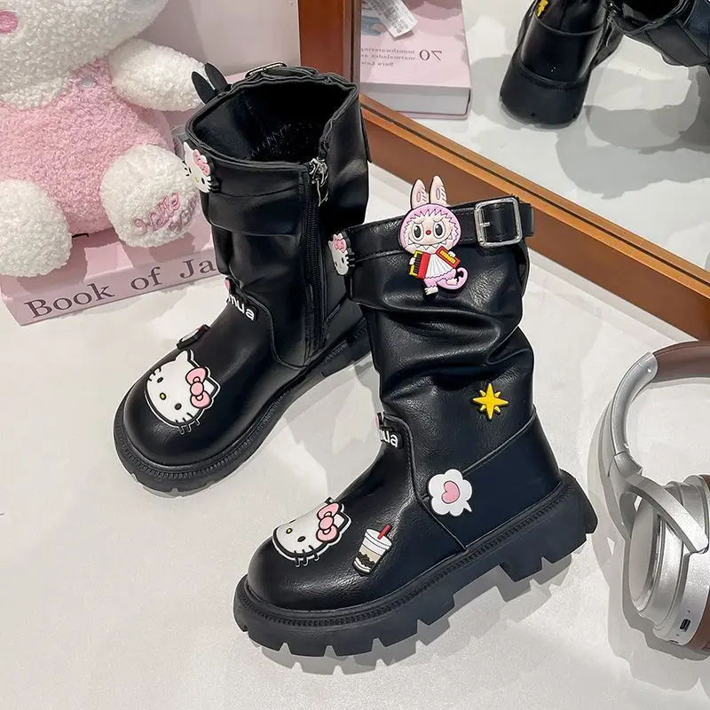 Kawaii Hello Kitty Sanrio Student Cute Cartoon Comfortable Warm Boots Children Plush Long Boots Leather Shoes Gift for Kids
Kawaii Hello Kitty Sanrio Student Cute Cartoon Comfortable Warm Boots Children Plush Long Boots Leather Shoes Gift for Kids
