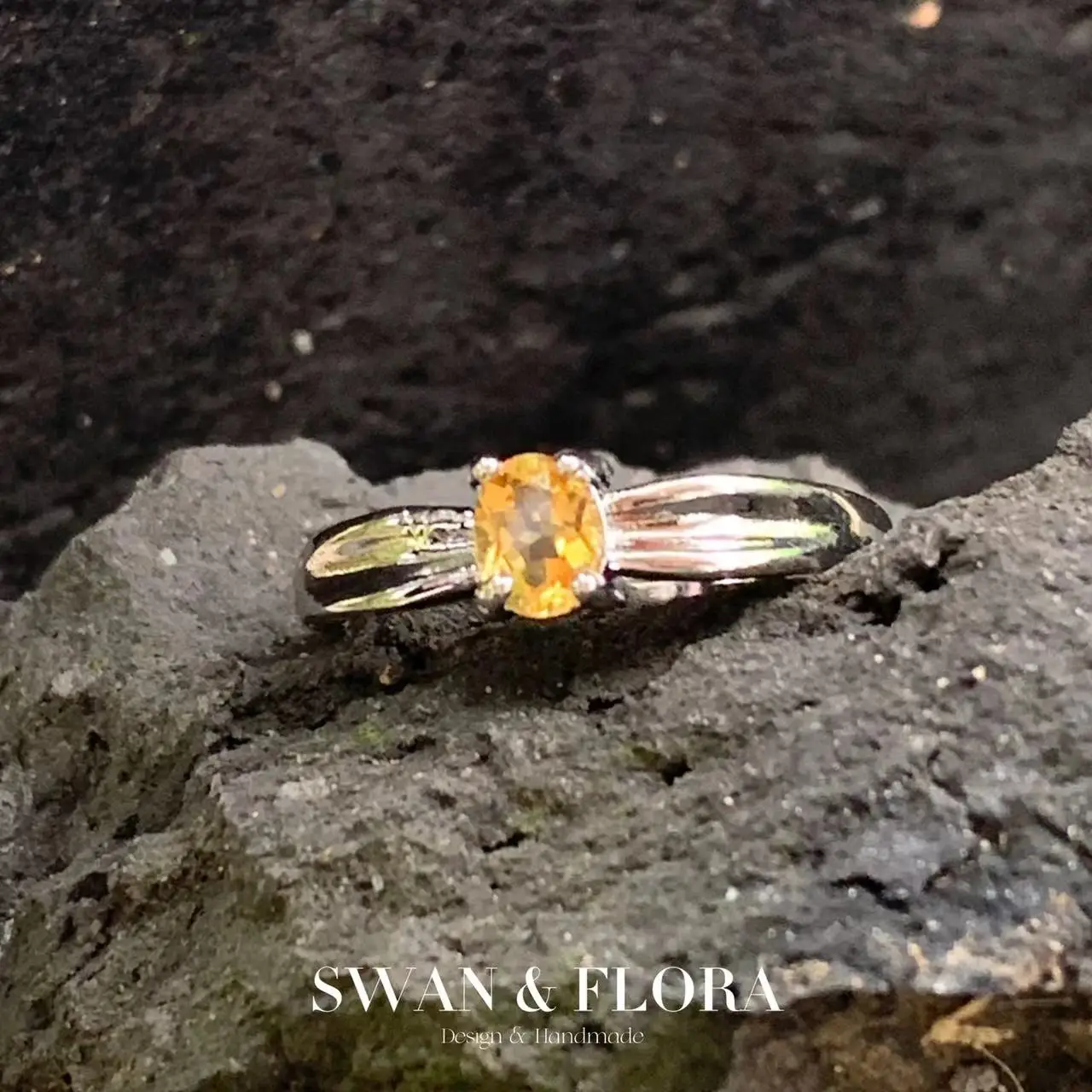 Natural Citrine Ring Adjustable Female ring Jewelry for Women Gift Wholesale High Quality Vintage Fine
Natural Citrine Ring Adjustable Female ring Jewelry for Women Gift Wholesale High Quality Vintage Fine