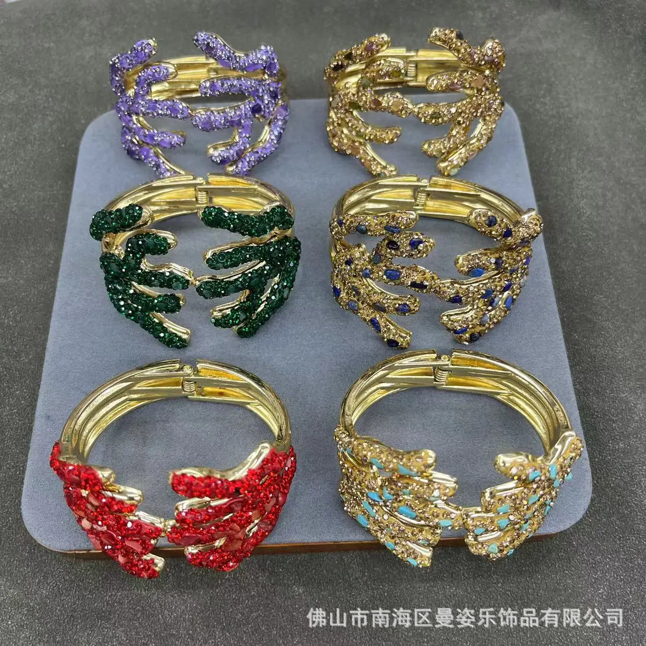 DIY accessories Seiko full diamond winding opening bracelet European and American atmosphere fashionable versatile temperament i
DIY accessories Seiko full diamond winding opening bracelet European and American atmosphere fashionable versatile temperament i