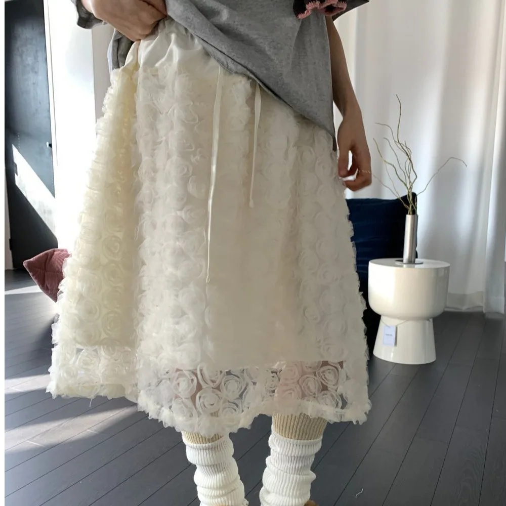 Chic Korean Style 3D Rose Embroidered Mesh Half Skirt Versatile Casual Fashionable Summer New Arrival Women's Standard Fit A-...
Chic Korean Style 3D Rose Embroidered Mesh Half Skirt Versatile Casual Fashionable Summer New Arrival Women's Standard Fit A-...