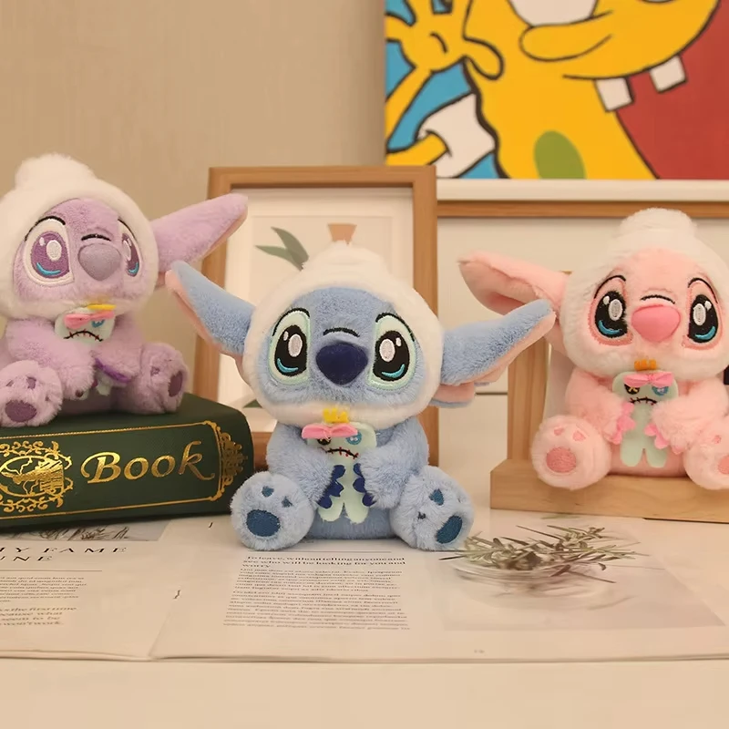 Милый плюшевый кулон Disney Stitch, мультяшная фигурка ангела, брелок для ключей, сумка, аксессуары, куклы, детские игрушки, праздничные подарки
Милый плюшевый кулон Disney Stitch, мультяшная фигурка ангела, брелок для ключей, сумка, аксессуары, куклы, детские игрушки, праздничные подарки