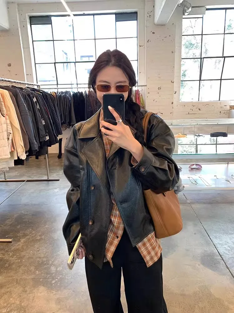 Black Leather Jacket Women's Short Style American Fashion Spring Autumn New Arrival Pocket Detail Commute Style Loose Fit
Black Leather Jacket Women's Short Style American Fashion Spring Autumn New Arrival Pocket Detail Commute Style Loose Fit