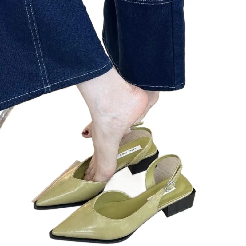 2026 Summer New Arrival Elegant Single Shoes French Style Covered Toe Sandals Women's Mid Heel Pointed Toe Commuter Shoes 35-40
2026 Summer New Arrival Elegant Single Shoes French Style Covered Toe Sandals Women's Mid Heel Pointed Toe Commuter Shoes 35-40