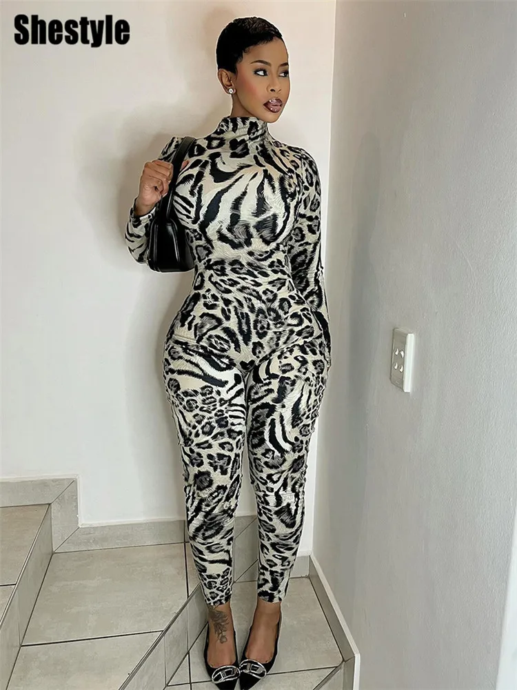 Shestyle, белые леопардовые облегающие комбинезоны, женские водолазки на молнии, сексуальные спортивные тонкие комбинезоны для отдыха для фитнеса, стильный животный принт 2025
Shestyle, белые леопардовые облегающие комбинезоны, женские водолазки на молнии, сексуальные спортивные тонкие комбинезоны для отдыха для фитнеса, стильный животный принт 2025