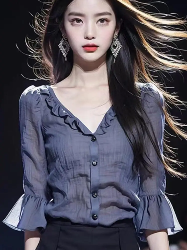 Синяя шифоновая женская рубашка, летняя элегантная и стильная рубашка с v-образным вырезом и рукавами 3/4, топ XQ250 
Синяя шифоновая женская рубашка, летняя элегантная и стильная рубашка с v-образным вырезом и рукавами 3/4, топ XQ250