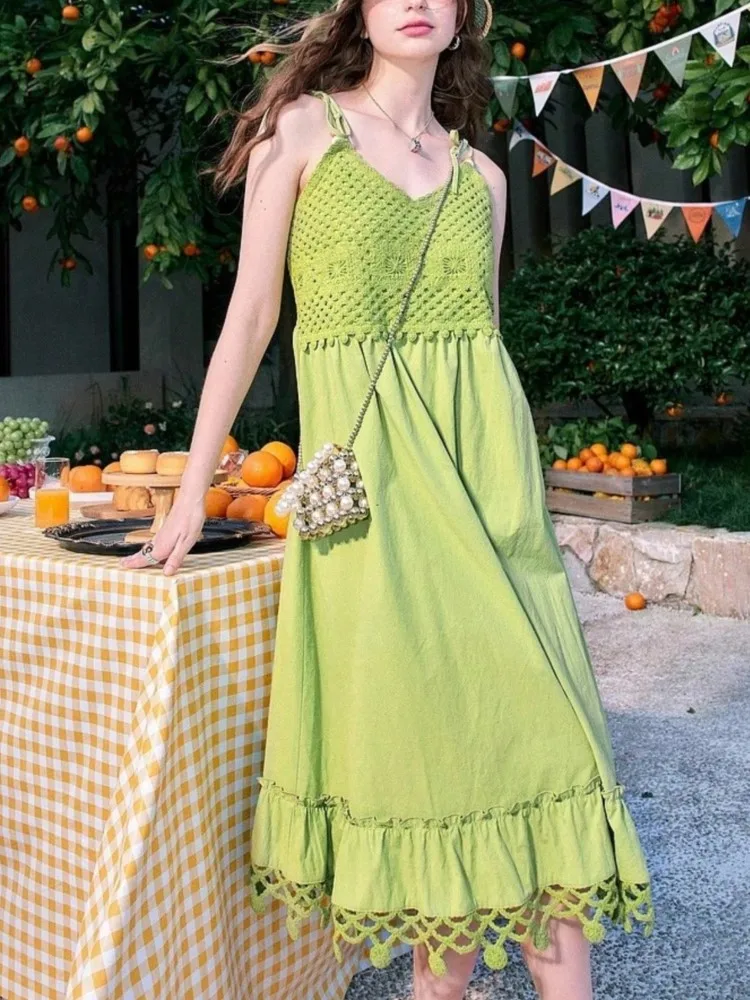 Bohemian Patchwork Hollowed Green Vintage Dresses For Woman V-Neck Sleeveless Loose-Fit Style Sling Dresses Summer New 2025
Bohemian Patchwork Hollowed Green Vintage Dresses For Woman V-Neck Sleeveless Loose-Fit Style Sling Dresses Summer New 2025