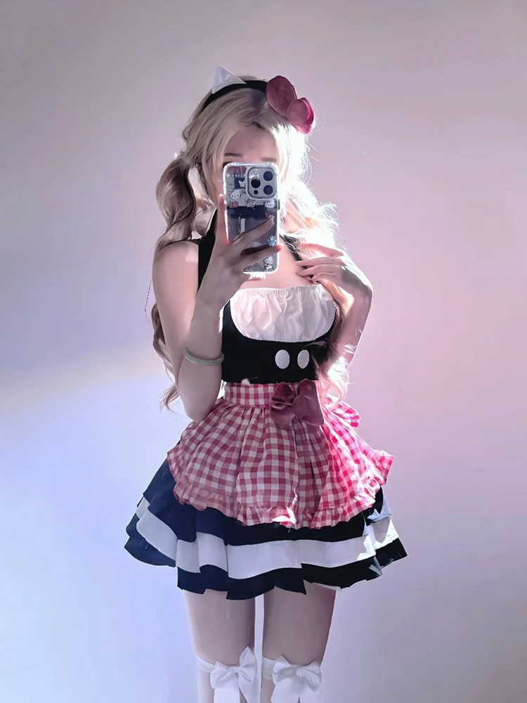 Cute Sexy Japanese Style Cosplay Maid Skirt Set with Hanging Neck Design And Knot for Women Summer Fashion Three-Pi...
Cute Sexy Japanese Style Cosplay Maid Skirt Set with Hanging Neck Design And Knot for Women Summer Fashion Three-Pi...