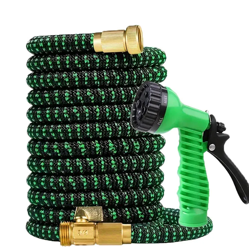 Расширяемый садовый шланг из резинового материала. Выдвижной, легкий, не затягивающийся, герметичный дизайн. Прочные соединители для двора. 
Расширяемый садовый шланг из резинового материала. Выдвижной, легкий, не затягивающийся, герметичный дизайн. Прочные соединители для двора.