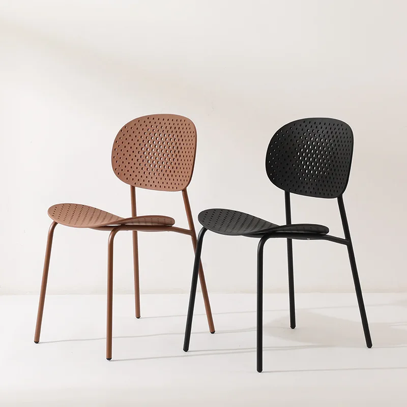Nordic hollow back plastic chair modern minimalist outdoor armchair Internet celebrity ins cafe restaurant dining chair
Nordic hollow back plastic chair modern minimalist outdoor armchair Internet celebrity ins cafe restaurant dining chair