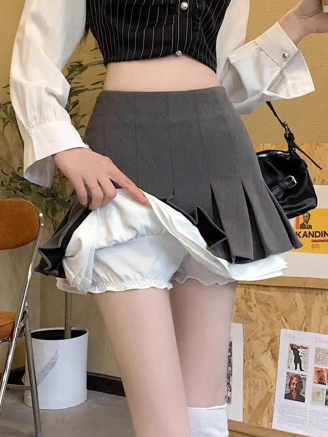 Sweet and Spicy Contrasting Color Splicing Women's Slim Skirt to Prevent Exposure
Sweet and Spicy Contrasting Color Splicing Women's Slim Skirt to Prevent Exposure