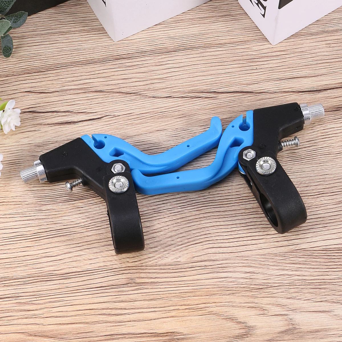 Children Bicycle Handle Lever Kids Brake Handle Bike Levers 22mm Diameter Blue Cycling Parts Repair Maintenance
Children Bicycle Handle Lever Kids Brake Handle Bike Levers 22mm Diameter Blue Cycling Parts Repair Maintenance