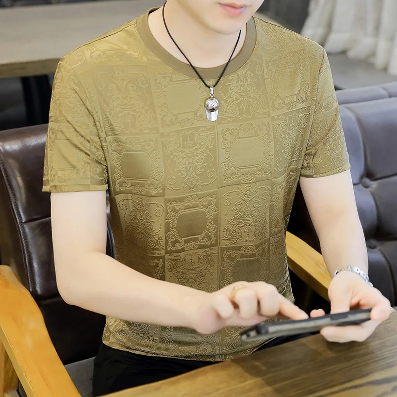 Luxury Gold Silk T Shirts Mens Satin Stretch Clothes Smooth Elastic Big Size Blouse Stylish Mens Clothing 2023 Summer Tops Loose
Luxury Gold Silk T Shirts Mens Satin Stretch Clothes Smooth Elastic Big Size Blouse Stylish Mens Clothing 2023 Summer Tops Loose