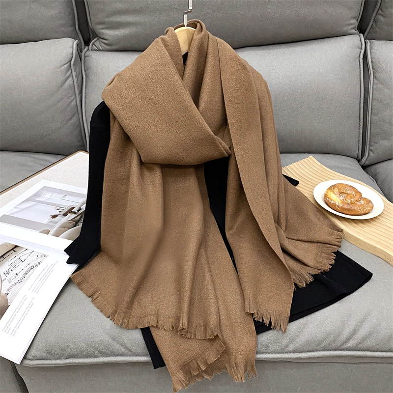 Сплошной цвет, женский зимний шарф, теплая утолщенная кашемировая шаль, уличная роскошная шаль с кисточками, пашмина, женские накидки, ветрозащитная Echarpe Bufanda
Сплошной цвет, женский зимний шарф, теплая утолщенная кашемировая шаль, уличная роскошная шаль с кисточками, пашмина, женские накидки, ветрозащитная Echarpe Bufanda